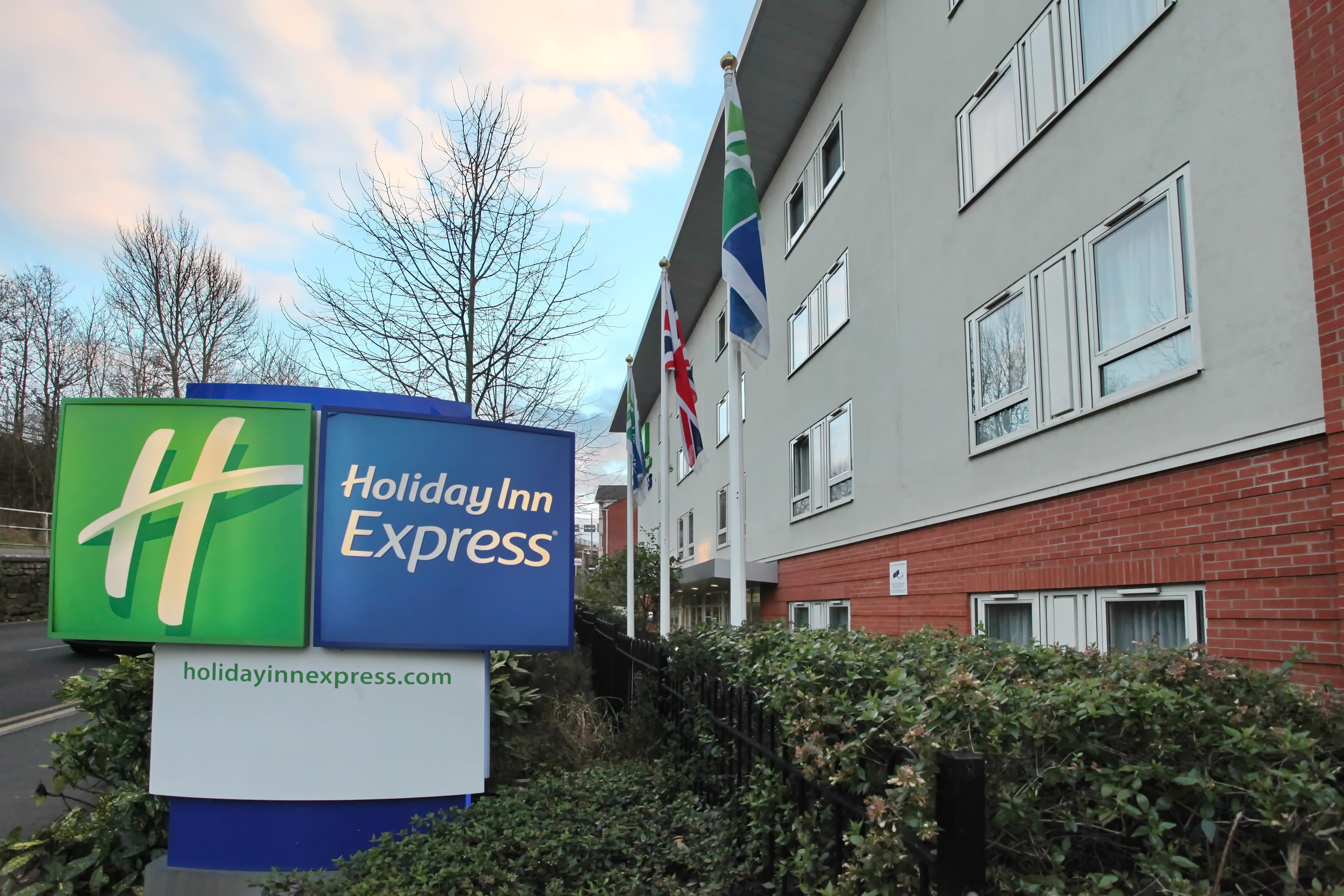 Holiday Inn Express Birmingham Redditch By Ihg Eksteriør billede
