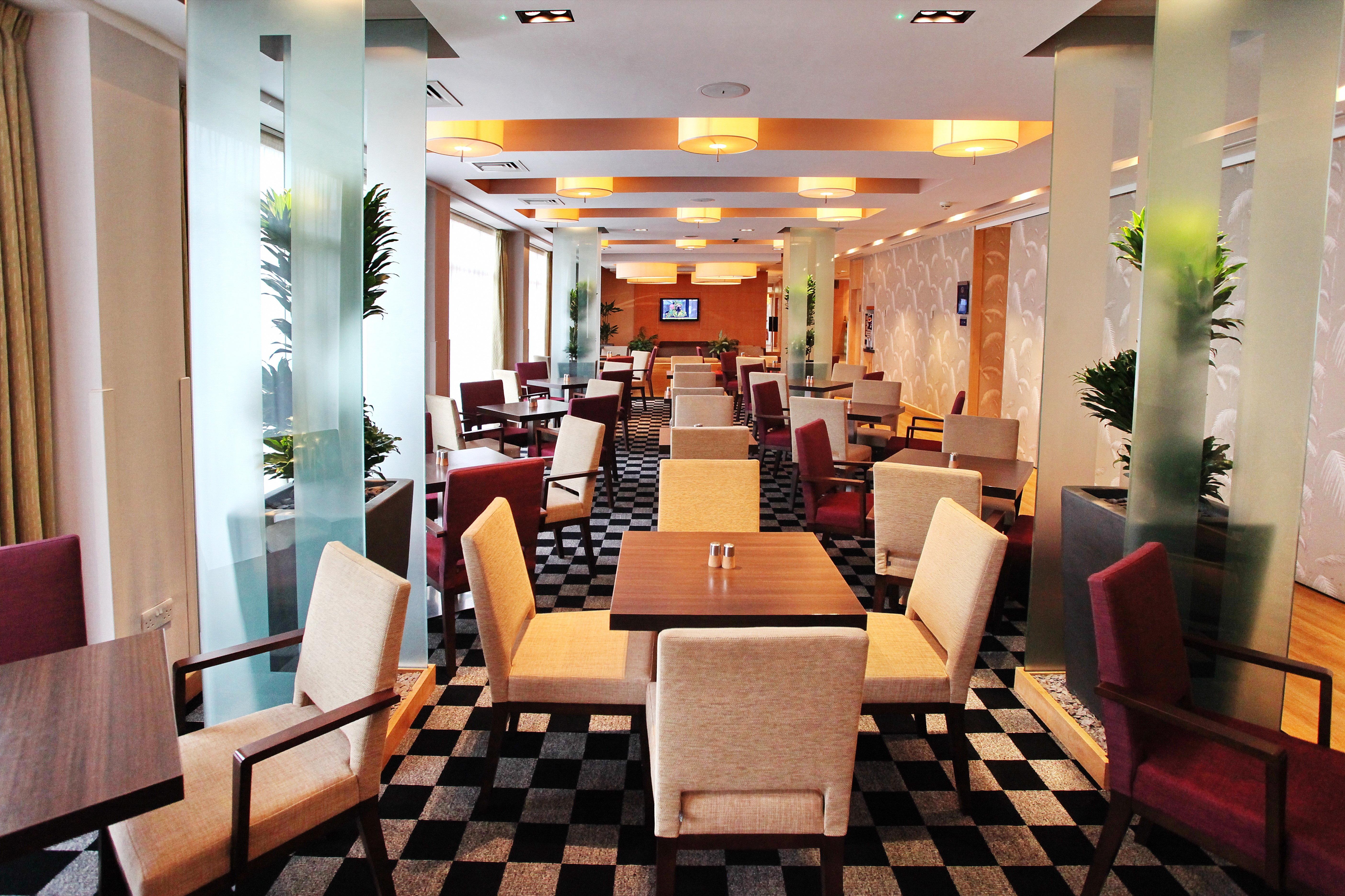 Holiday Inn Express Birmingham Redditch By Ihg Eksteriør billede