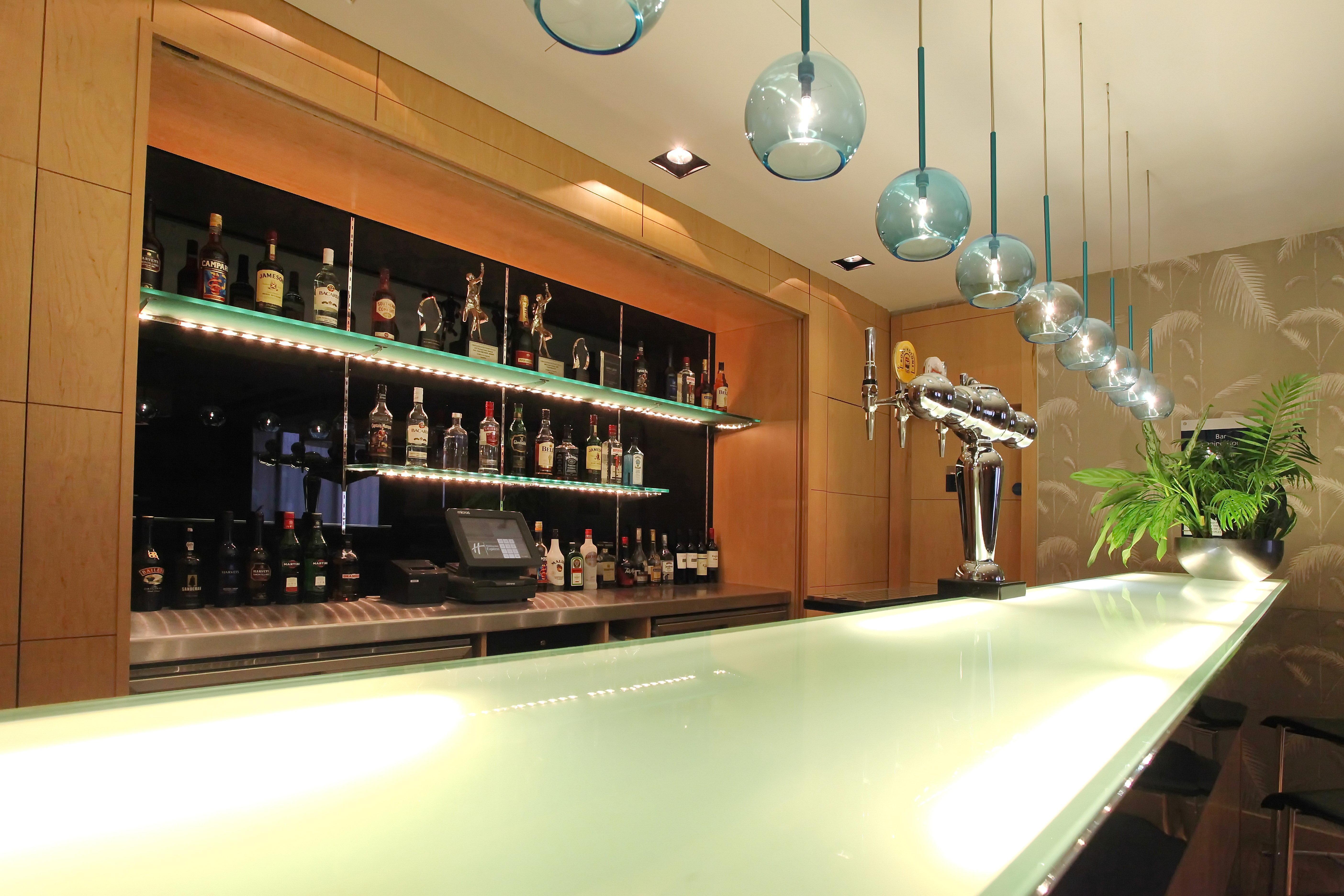 Holiday Inn Express Birmingham Redditch By Ihg Eksteriør billede