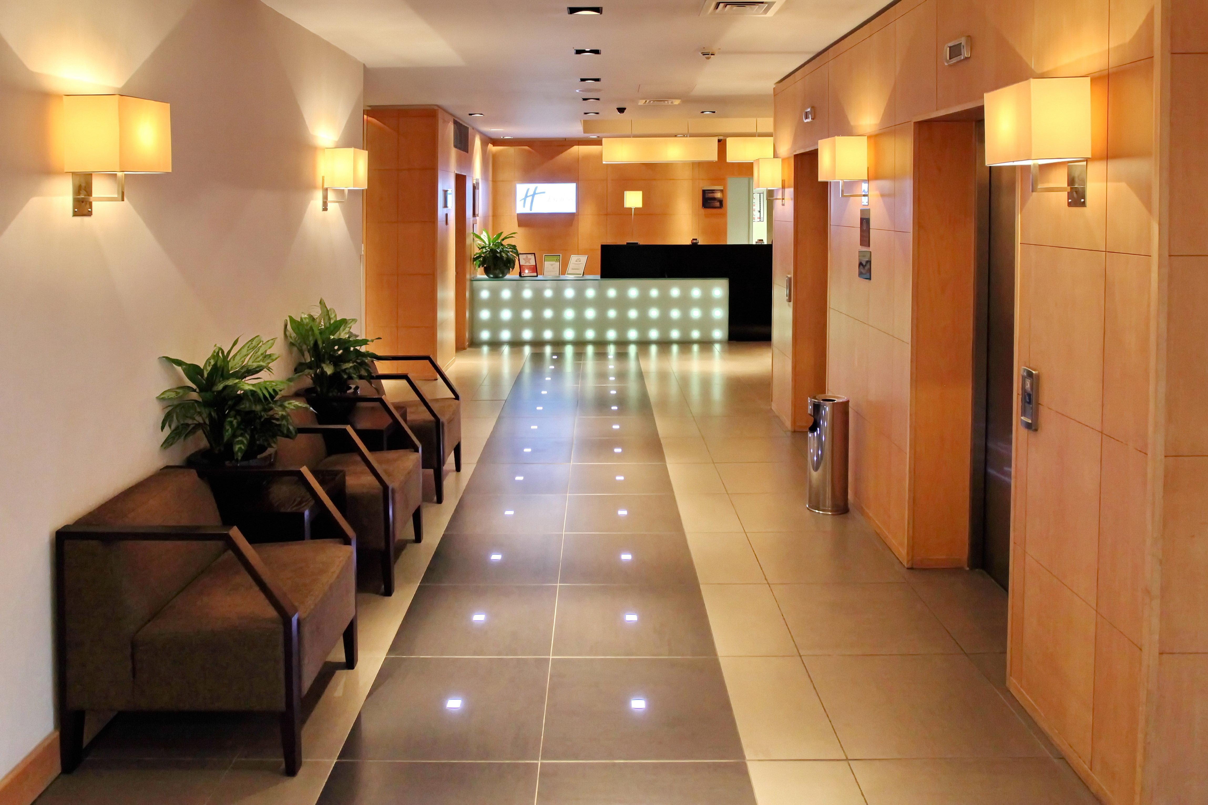Holiday Inn Express Birmingham Redditch By Ihg Eksteriør billede