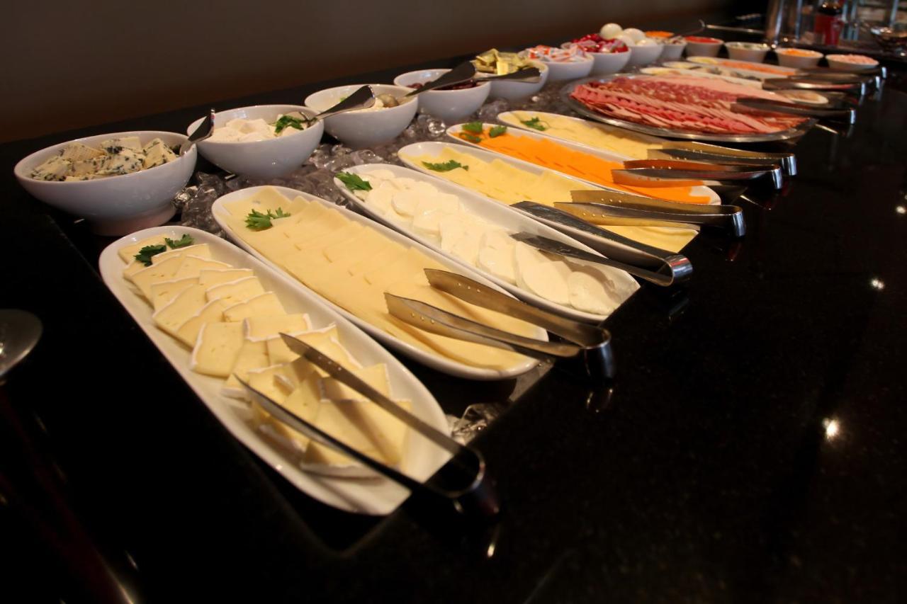 Holiday Inn Express Birmingham Redditch By Ihg Eksteriør billede